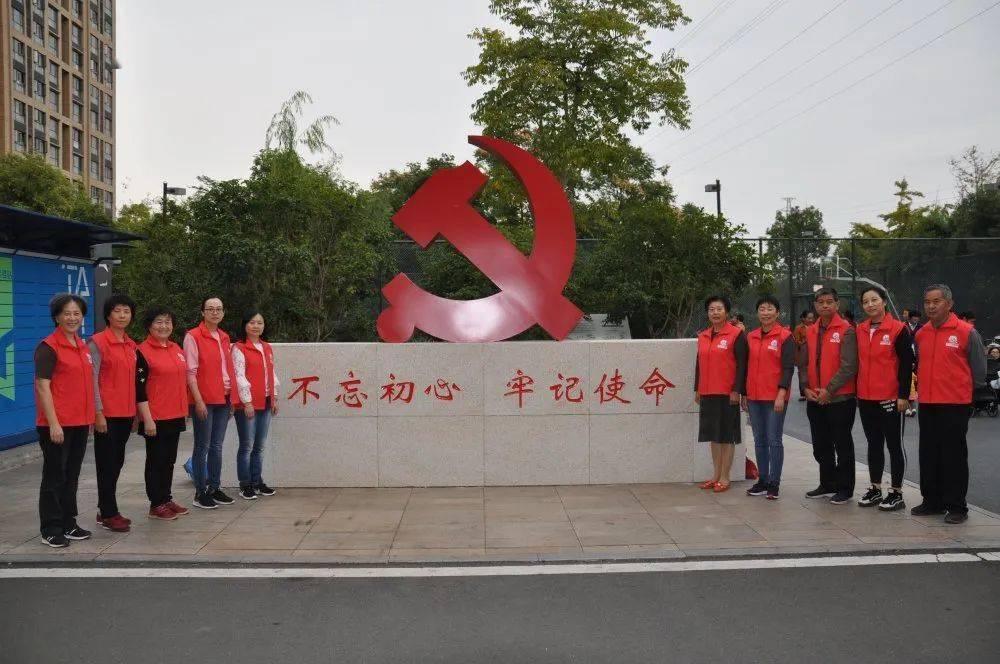 古墓丽影：崛起